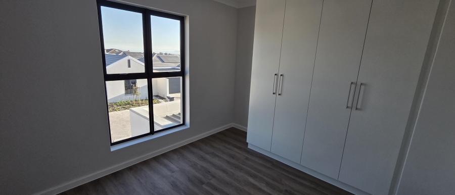 To Let 3 Bedroom Property for Rent in Jakarandas Western Cape